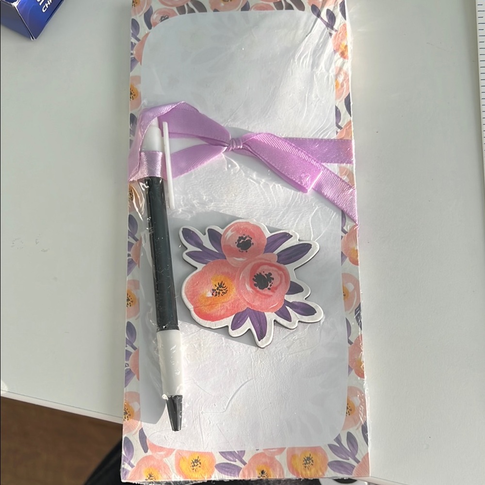 Floral Notepad with Pen